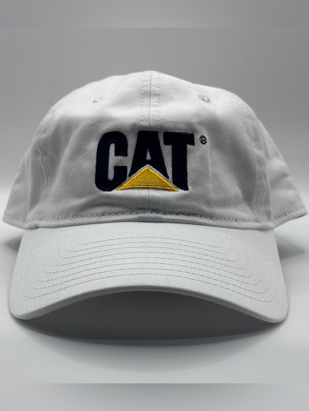 NEW ERA 9TWENTY Caterpillar (CAT) Baseball Cap White Strapback Adjustable OSFM